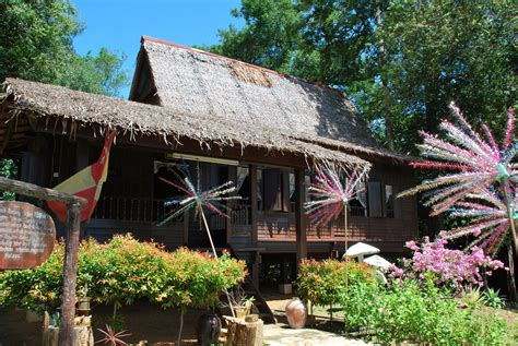 Kerana Bermula Disini Rumah Bumbung Panjang Negeri Selangor