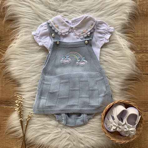 Vestido Bebe Tapa Fralda Bordado Arco Ris Azul P Safine Baby