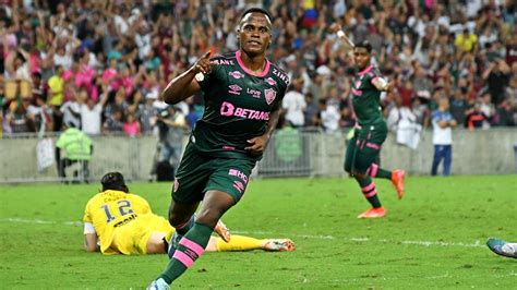 Ap S Empate Mano Elogia O Fluminense E Cita Arias Como Um Dos Melhores