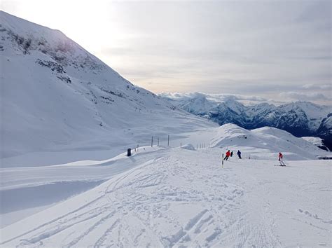 Alpe d Huez Neige fraîche au dessus de 2800 m