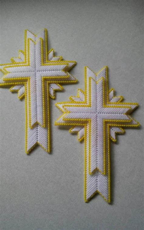 Plastic Canvas 3d Crosses Set Of 2 Etsy