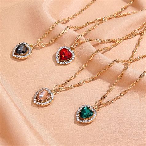 Shiny Heart Crystal Pendantnecklace For Women Exquisite Gold Silver C Crystal Necklace