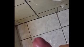 Joven de años sin tocarse por meses se viene después de una masturbada XVIDEOS