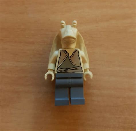 Lego Jar Jar Binks Sw017 Star Wars Minifigure On Ebid United Kingdom