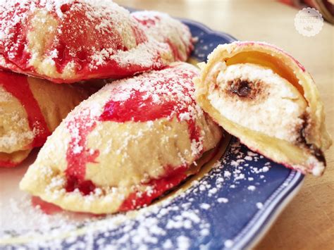 Ravioli Di Carnevale Al Forno Con Ricotta E Cioccolato Ricette Al Volo