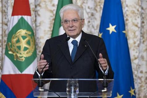 Mattarella Celebra Il Tricolore Simbolo Dell Unit E Indivisibilit