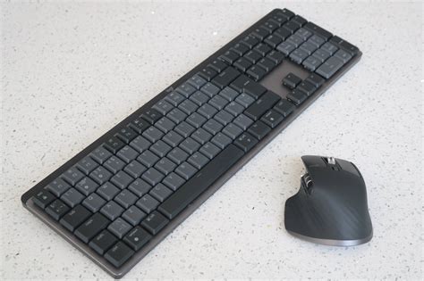 Review Logitech S Mx Mechanical Keyboard Master S Mouse The Register