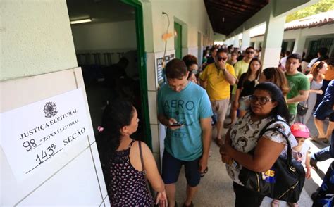 Eleitores Reclamam De Longas Filas Para Votar Em Teresina GP1