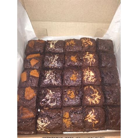 Jual Fudgy Brownies X Cm Browncubes Shopee Indonesia