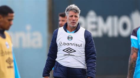 Comentarista detona o futebol apresentado pelo Grêmio isso é outro