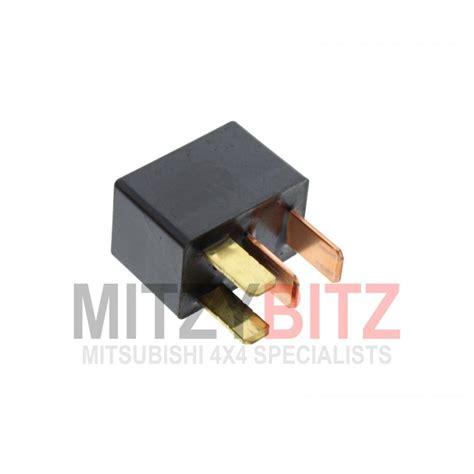 Mr588567 / 8627a030 Relay for a Mitsubishi Montero Sport - K86W - Buy ...