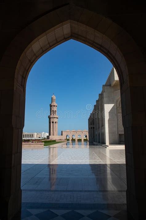 Sultan Qaboos Grand Mosque Muscat Oman Stock Image Image Of Oman