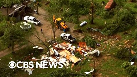 New Storms Slam Southern U S After Deadly Tornadoes Youtube