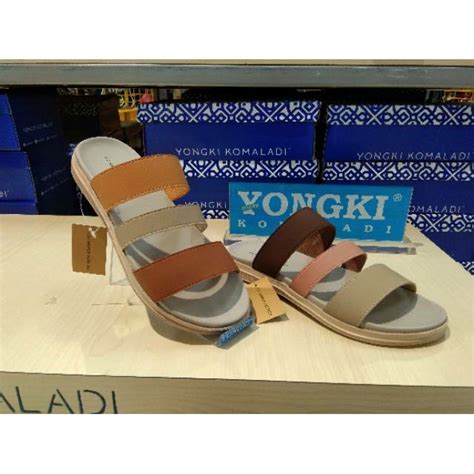 Jual SANDAL TALI 3 WARNA YONGKI KOMALADI Shopee Indonesia