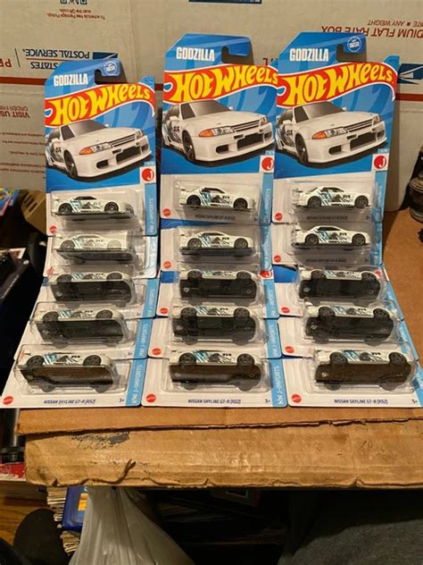 HOT WHEELS Nissan Skyline Gt R R Godzilla Lot Of PicClick UK