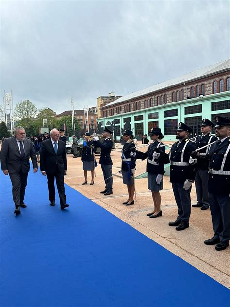 Torino Le Foto Della Cerimonia Del 172 Anniversario Di Fondazione