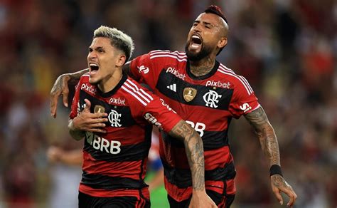 Cu Ndo Juega Flamengo De Vidal Vs Aucas En La Copa Libertadores