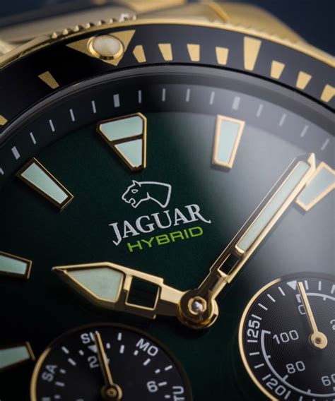 Jaguar J Connected Hybrid Smartwatch Watchard