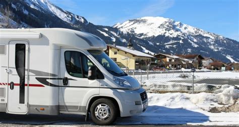 Camping car l hiver 10 conseils pour partir e sécurité