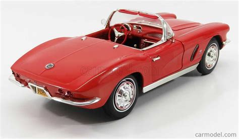 ERTL 07835 Scale 1 18 CHEVROLET CORVETTE SPIDER 1962 RED