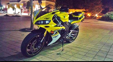 Let Ezer Kilom Ter Felett R Sz D M S A Yamaha Yzf R