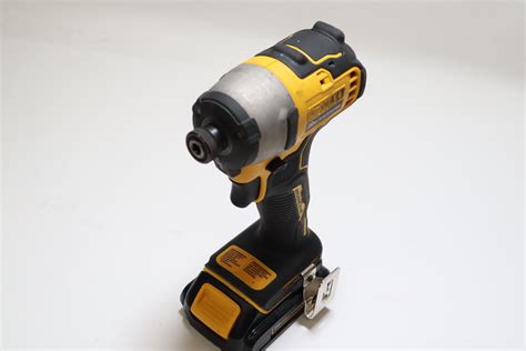 DEWALT DCF809 ATOMIC 20V MAX Cordless Brushless Compact 1 4 Impact Driver