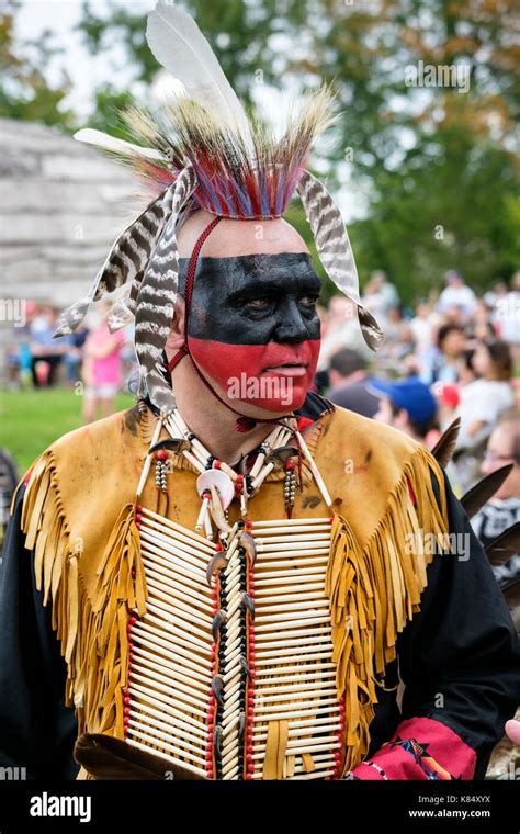 Mohawk Natives High Resolution Stock Photography And Images Alamy