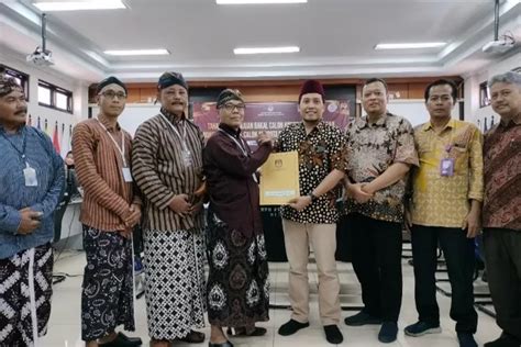 Dr Tugiman Resmi Mendaftar Sebagai Calon Anggota DPD RI Krjogja