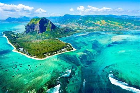 3 Gorgeous Islands Near Gorges Viewpoint In Mauritius