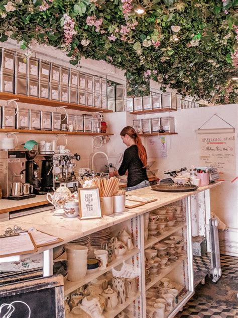 Cute Cafes In Paris The Spots You Shouldn T Miss Desain Interior