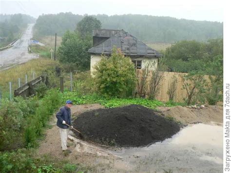 Заезд на участок ниже дороги — обустройство деревенского дома на склоне ...