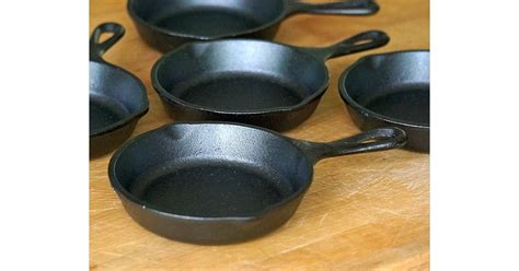 Mini Cast Iron Skillets Set Of 4 50 Ts For Ina Garten Fans