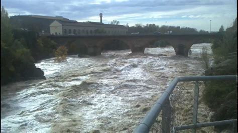 Le Tarn en crue le 4 novembre 2011 vu depuis le Saut du Sabo près d