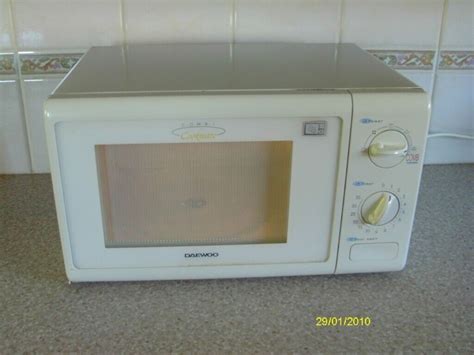 DAEWOO MICROWAVE OVEN - FULL INSTRUCTION BOOKLET - WORKS WELL | in ...