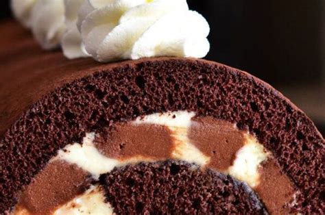 Simak Resep Triple Chocolate Roll Cake Yang Menghadirkan Sentuhan