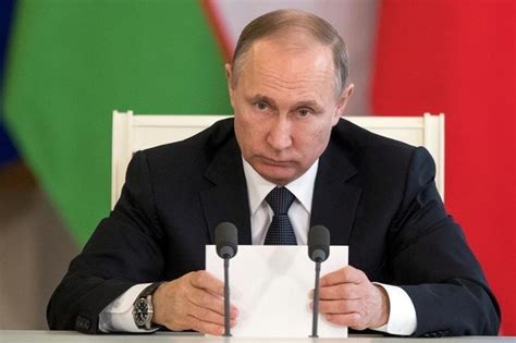 プーチン露大統領の米大統領選「干渉作戦」 機密文書が裏付け｜ニューズウィーク日本版 オフィシャルサイト