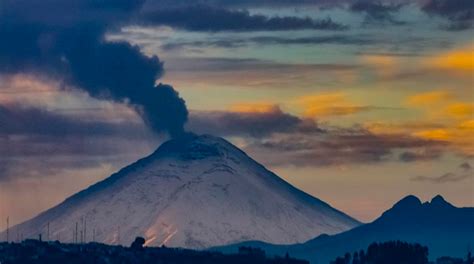 El Volc N Cotopaxi Mantiene Su Proceso Eruptivo El Comercio