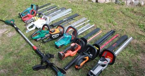 Best Cordless Hedge Trimmer Review: Top 7 Battery Powered Hedgers