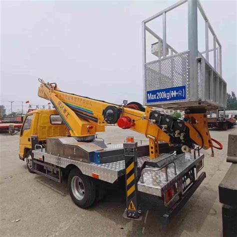 M Hydraulic Telescopic Boom Aerial Work Platform High Altitude