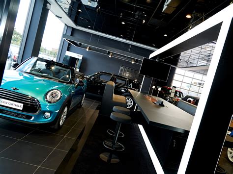 About Your Local Mini Retailer Sytner Luton