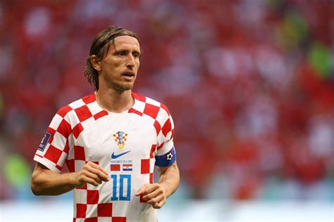 Modrić poklonio potpisani dres žrtvama zemljotresa u Turskoj N1