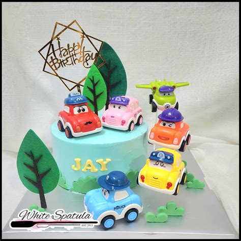 Police Cars Buttercream Cake White Spatula