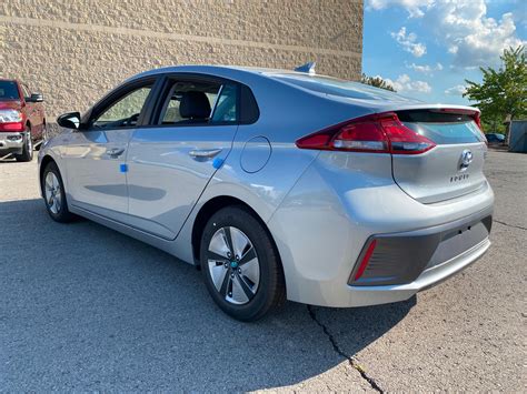 New Hyundai Ioniq Hybrid Blue Hatchback Fwd Dr Car