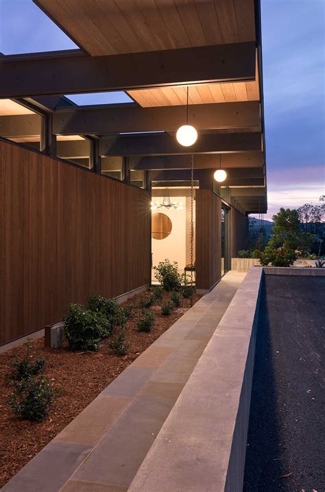 This Mid Century Modern Inspired Home Is Full Of Exposed Framing