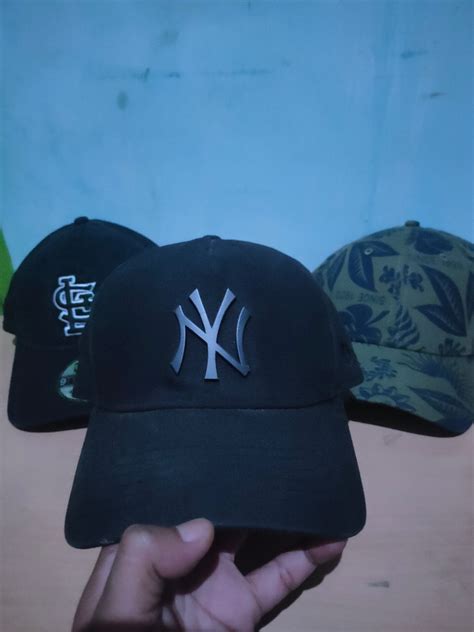 New Era New York Yankees Logo Besi Fesyen Pria Aksesoris Topi Di