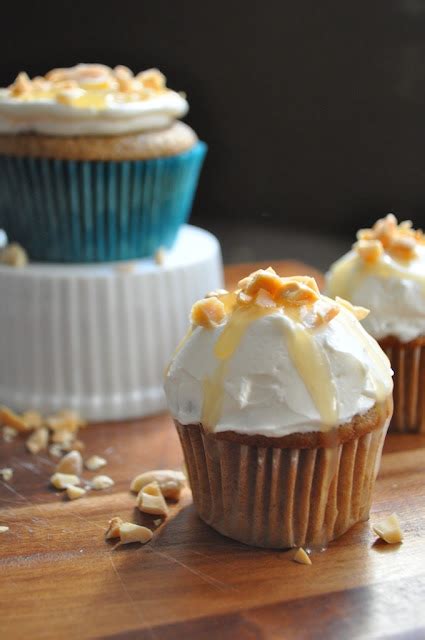 The Ginger Snap Girl Caramel Apple Cupcakes