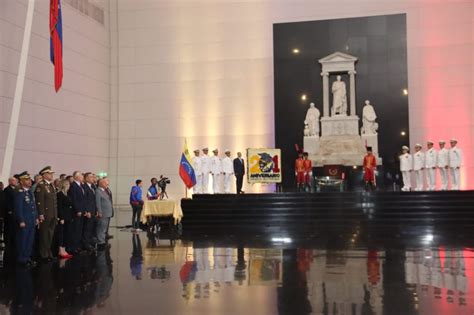 Autoridades Venezolanas Rinden Homenaje Al Libertador Por Su Natalicio