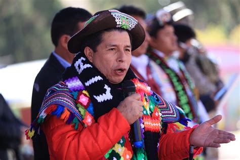 Presidente Pedro Castillo Sostuvo Un Encuentro Con La Poblaci N Del