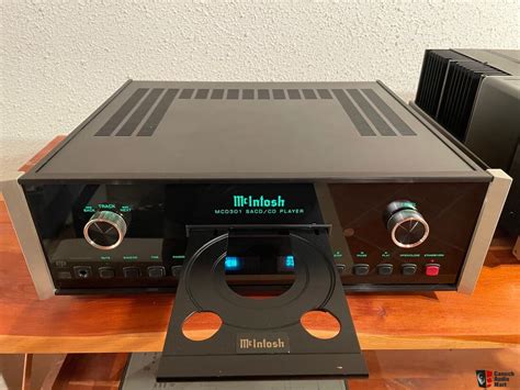 McIntosh MCD301 SACD Player Photo 4438964 Canuck Audio Mart