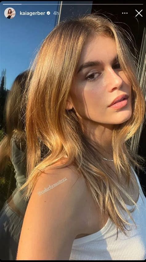 Kaia Gerber Looks Completely Different With Golden Blonde Hair See